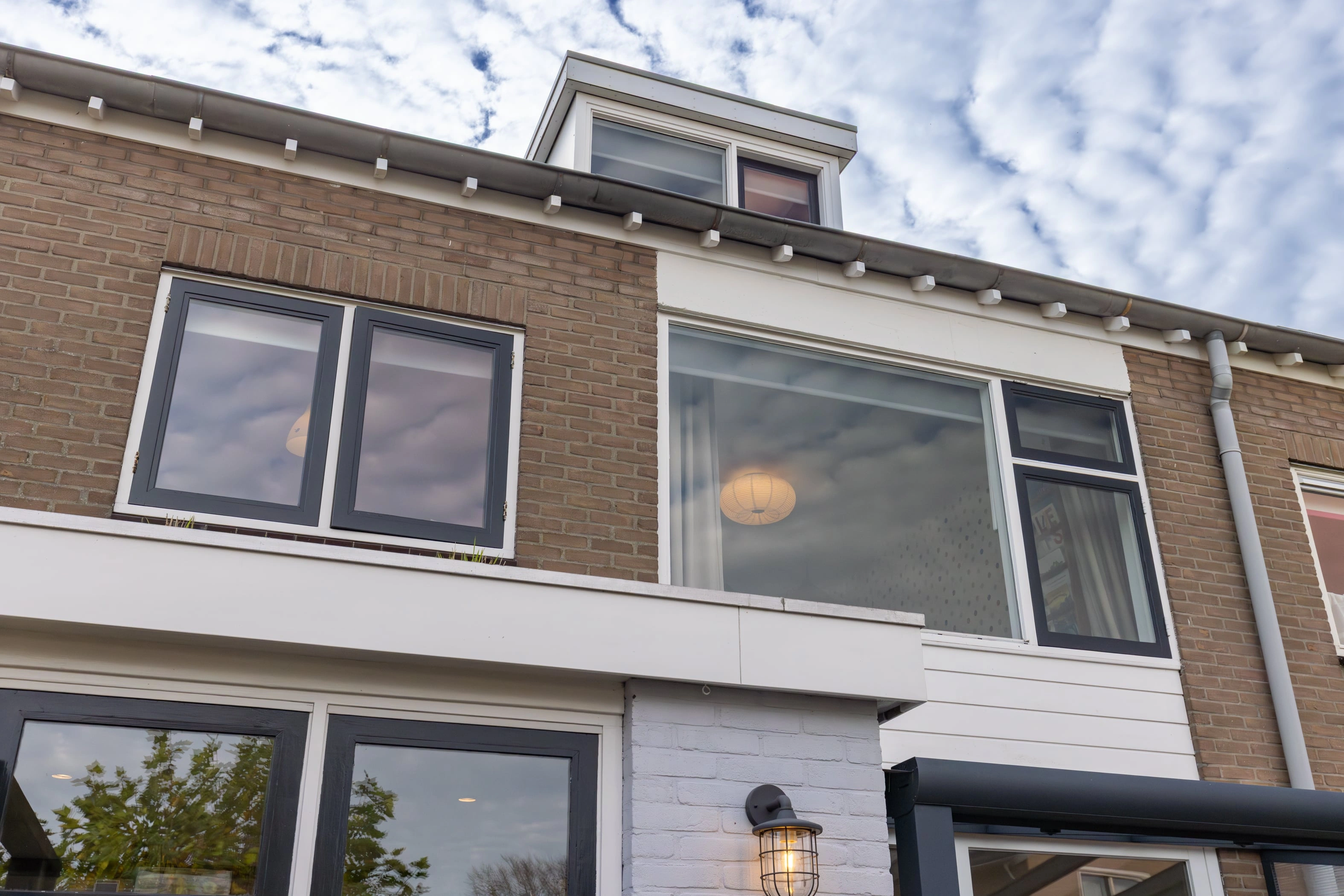 HOLTEN - Meester. G. Vixseboxsestraat 33