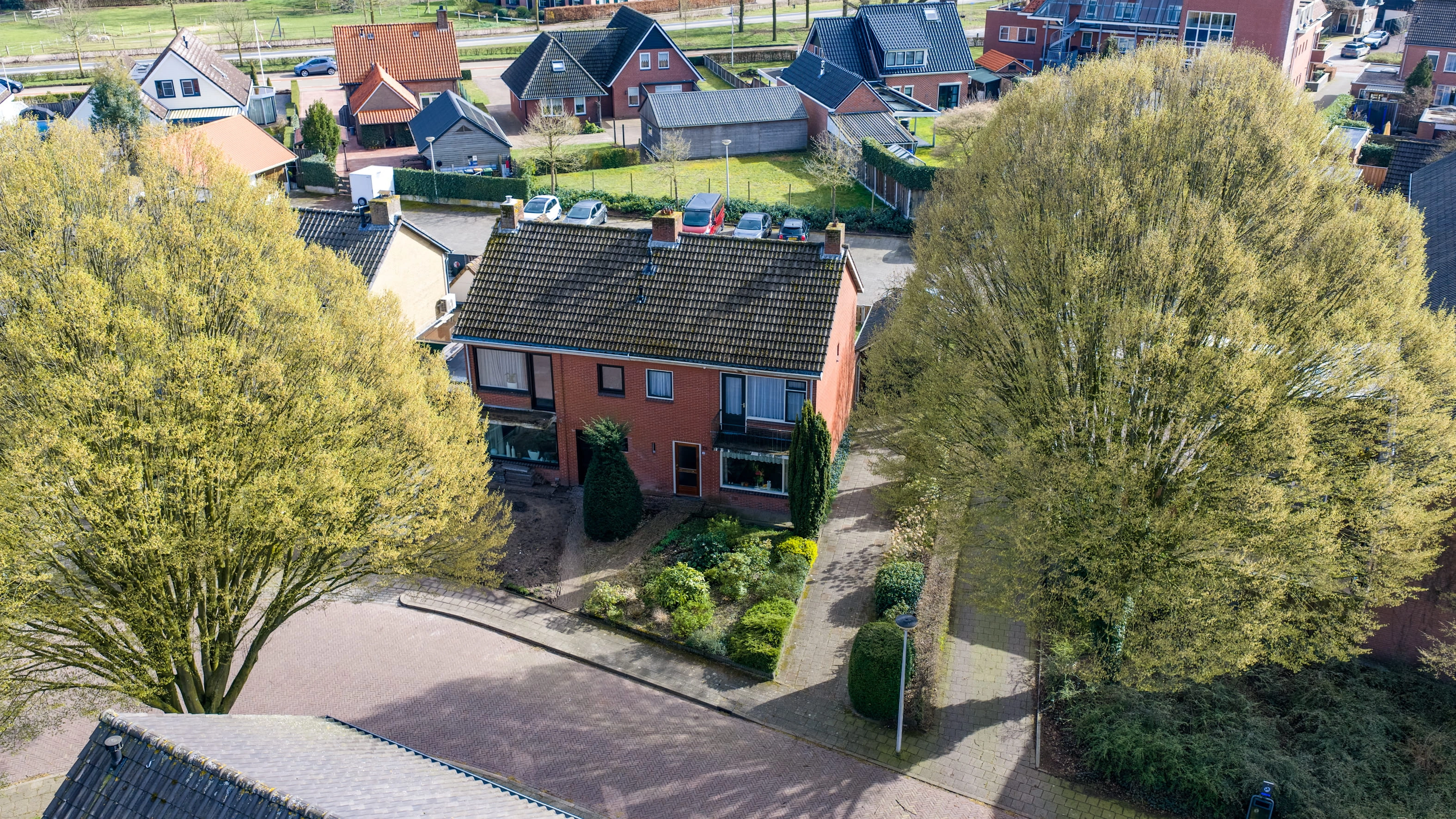 HOLTEN - Schoutenstraat 25