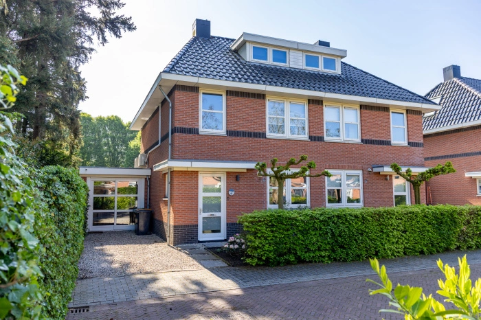 RIJSSEN - De Ymhof  12
