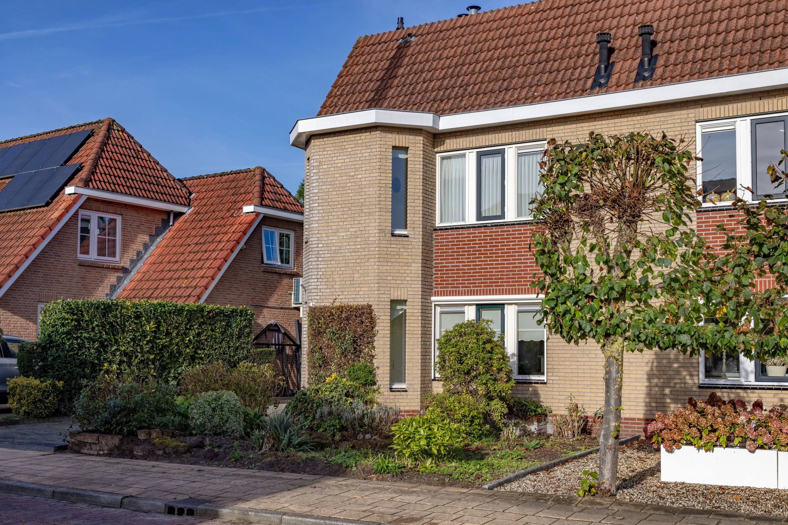HOLTEN - Vicarie 6