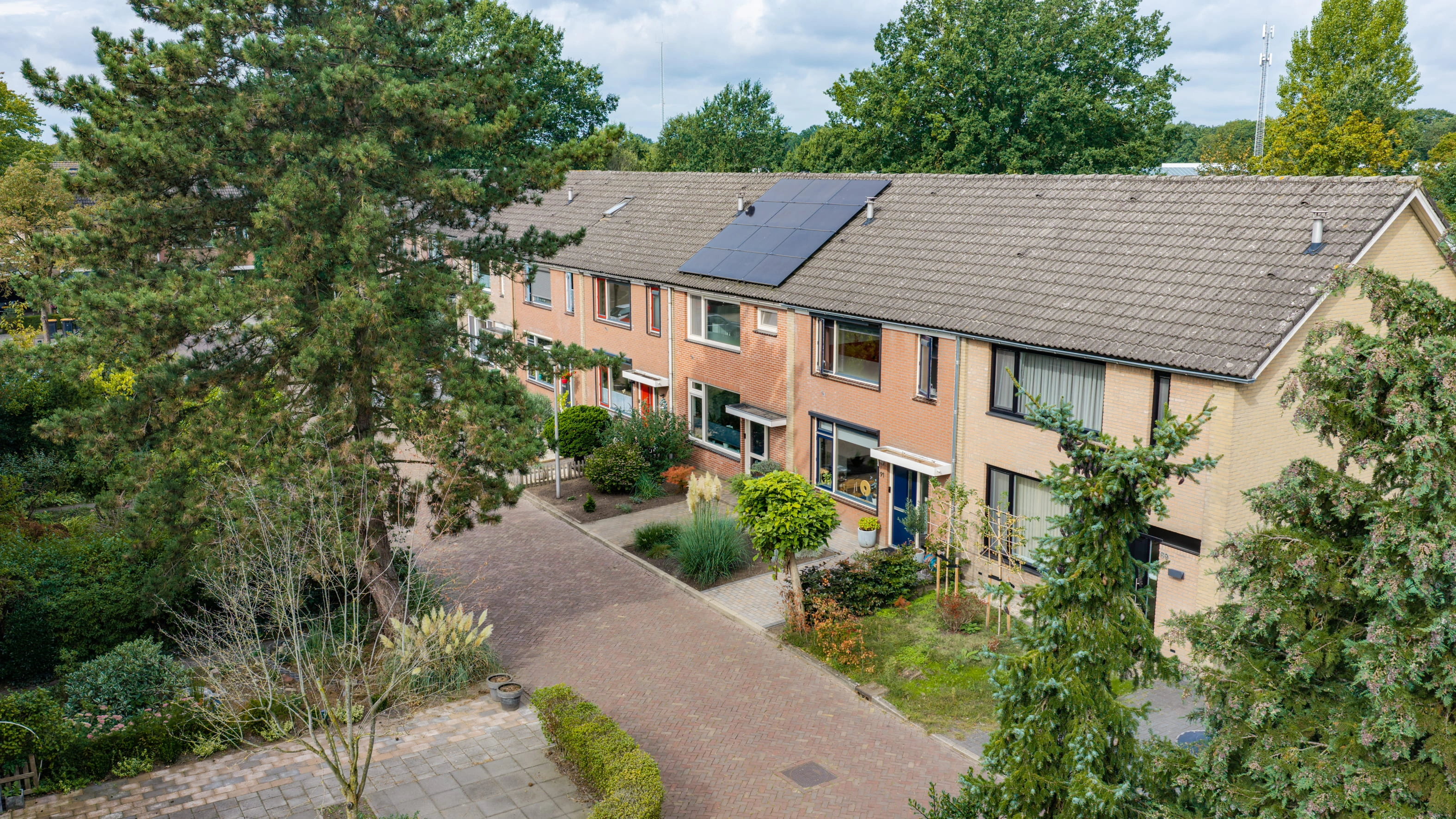HOLTEN - Canadastraat  93