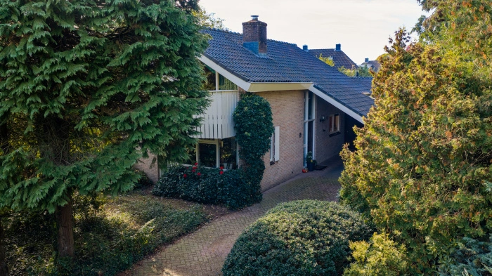 HOLTEN - Dikkesteenweg 4