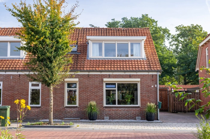 HOLTEN - Burgemeester van der Borchstraat 13