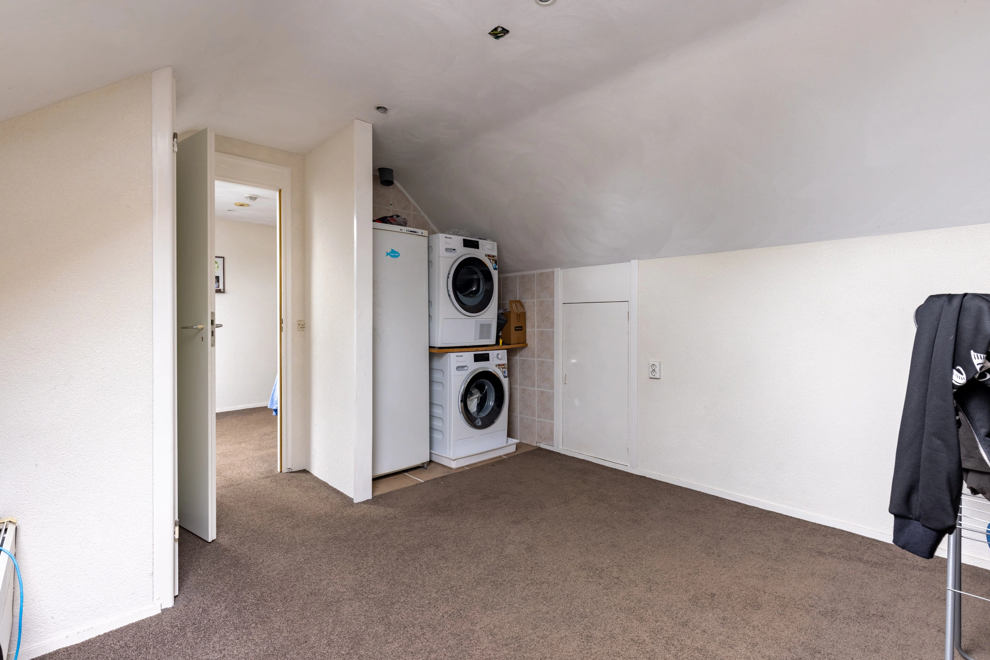 BATHMEN - Burg. P.J. Hemminalaan 9