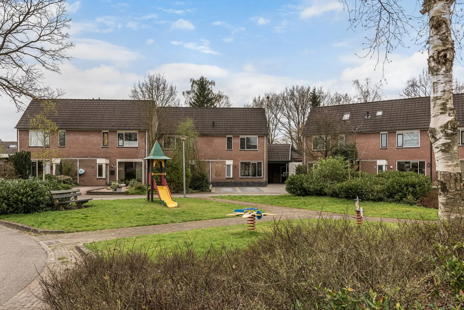 HOLTEN - Mossinkserf 11