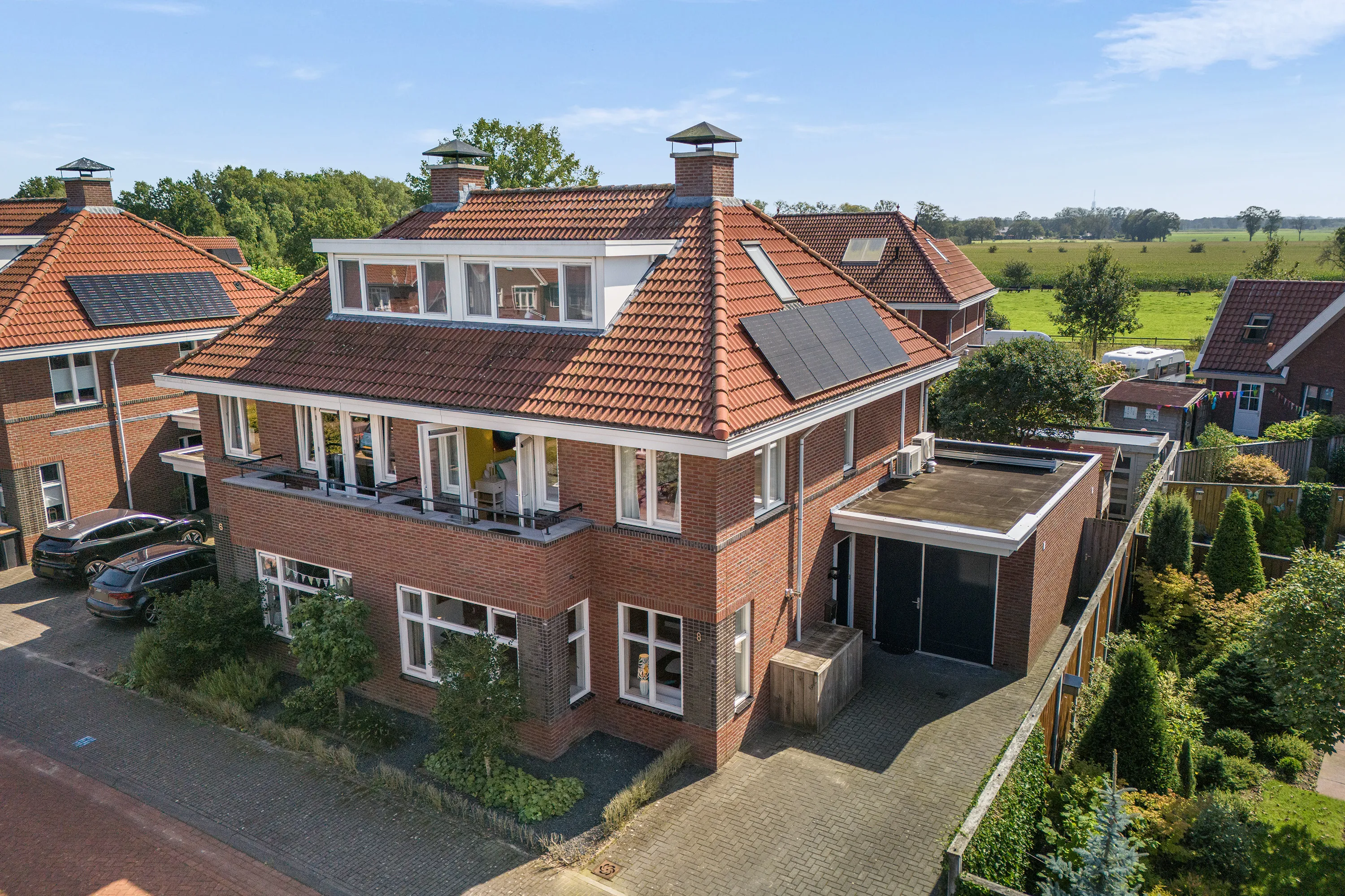 HOLTEN - Heidevlinder 8