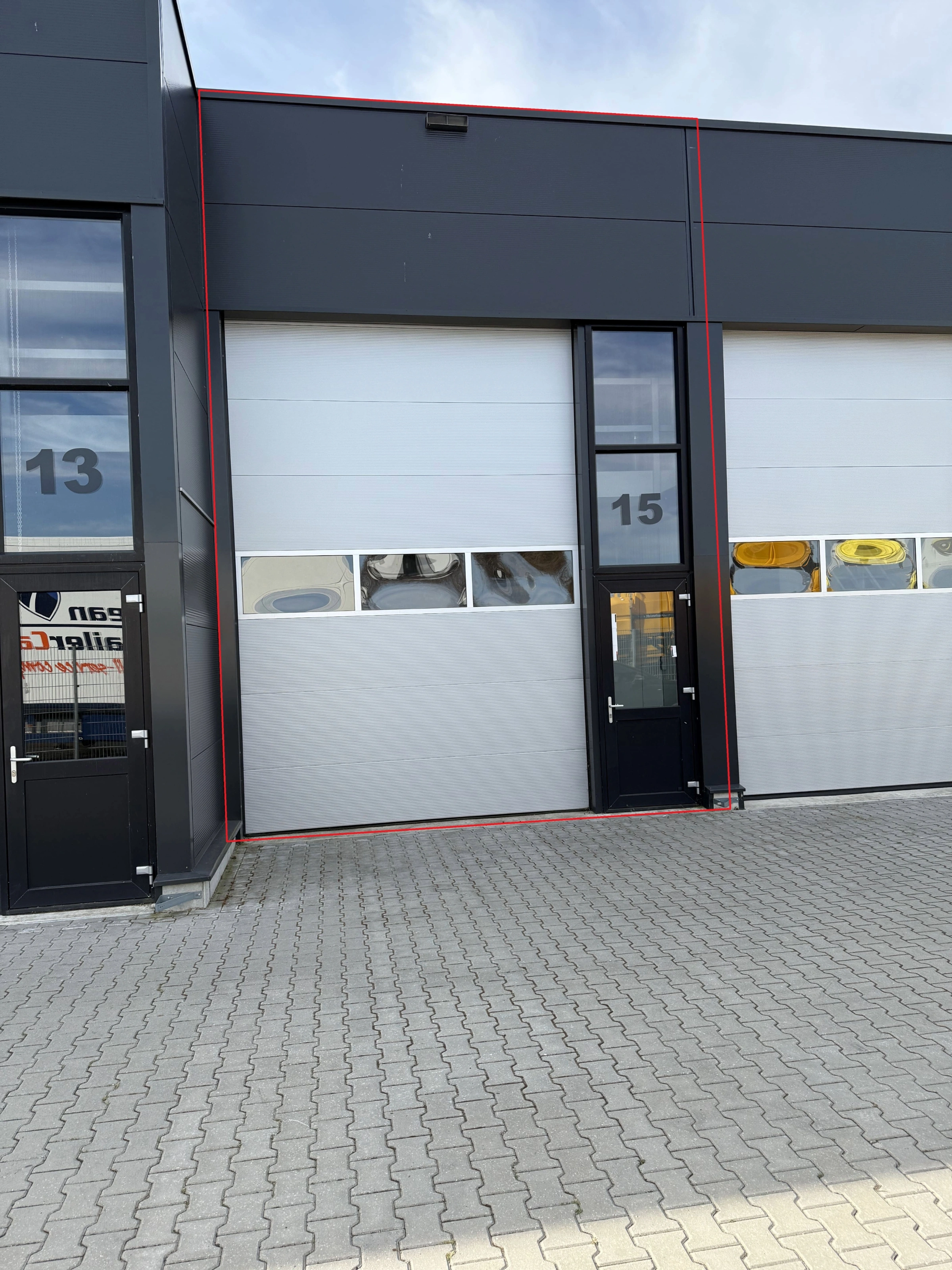 HOLTEN - Handelsweg 2415