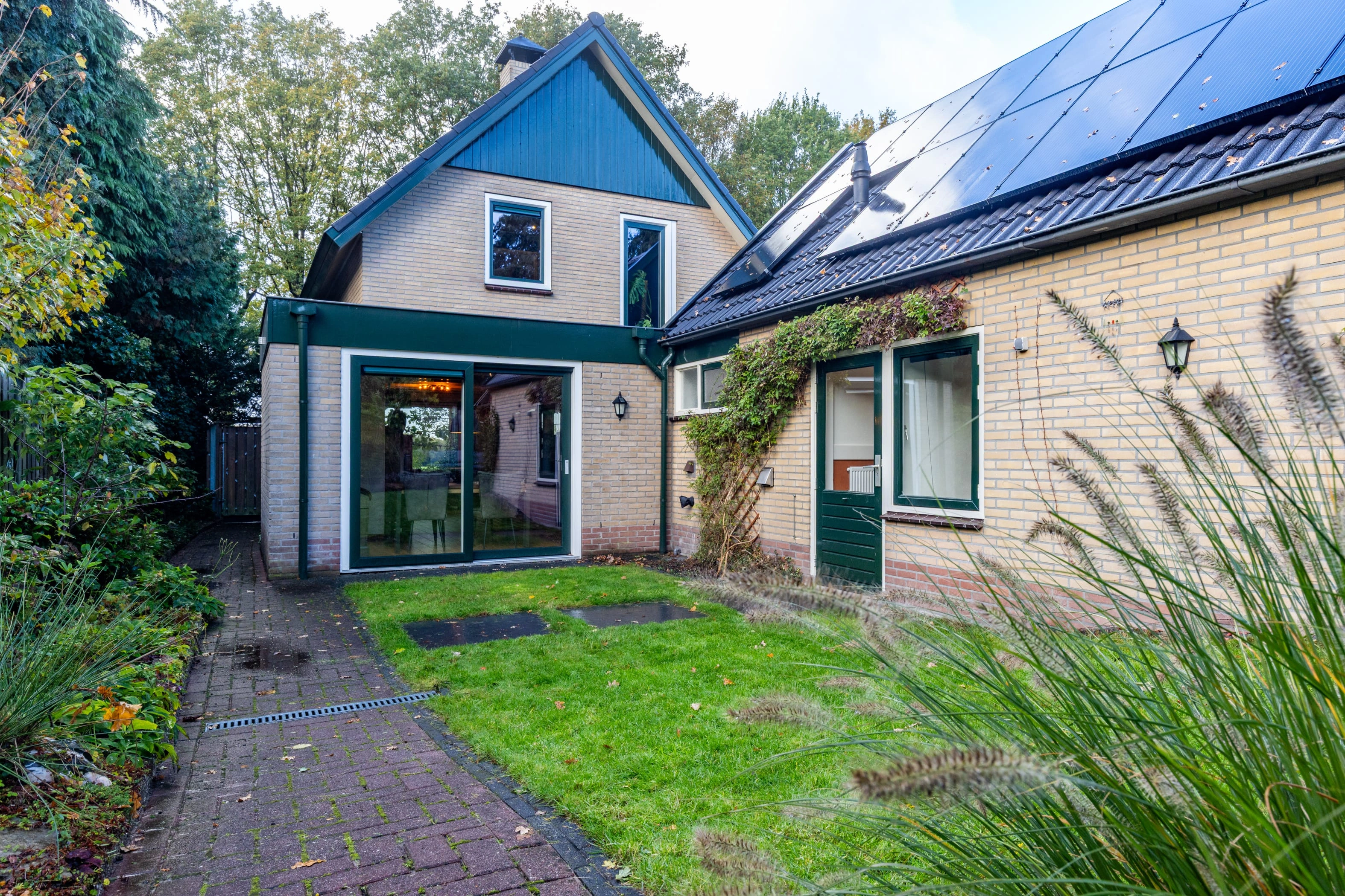 HOLTEN - Burgemeester van de Borchstraat 39