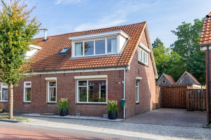 HOLTEN - Burgemeester van der Borchstraat 13