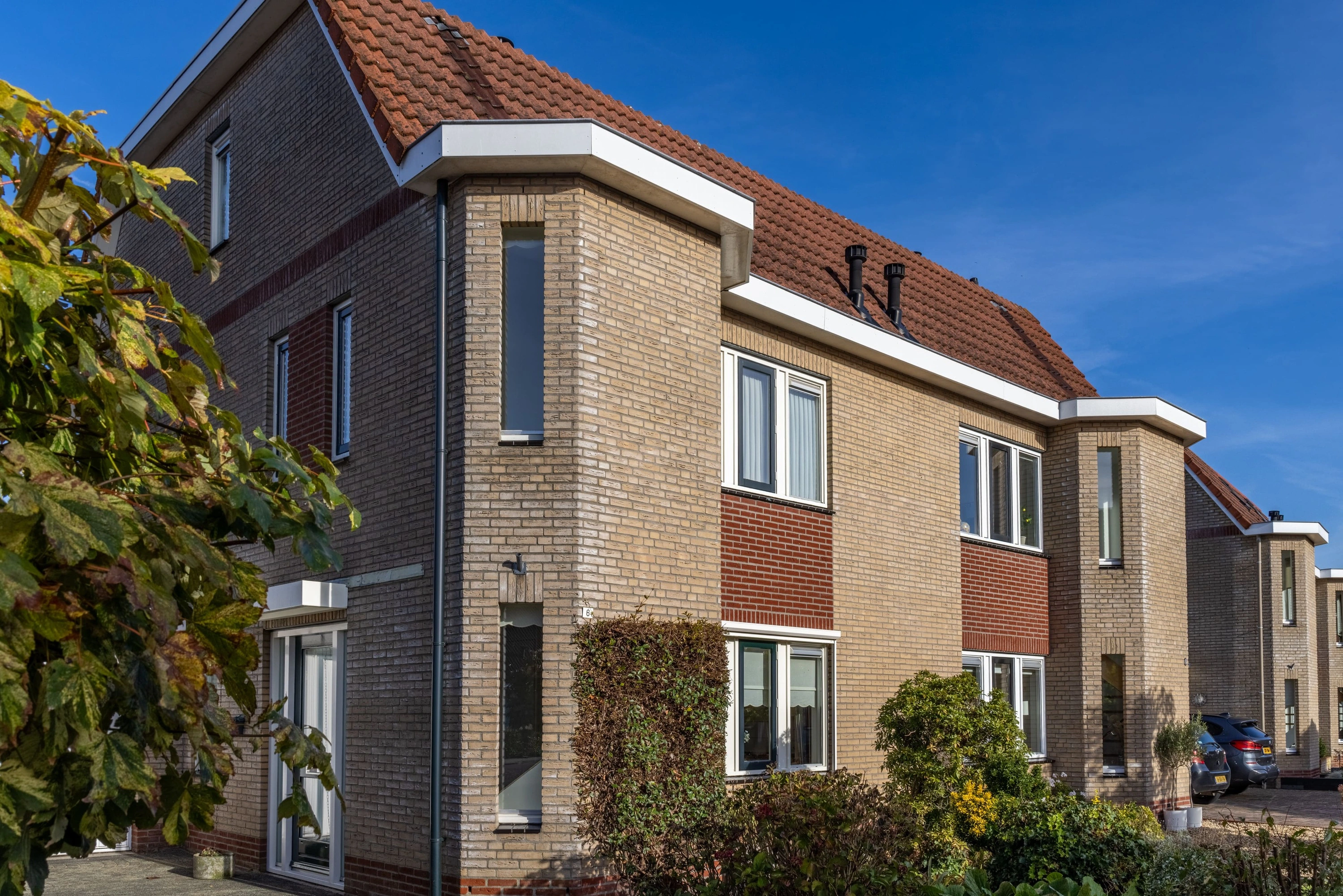 HOLTEN - Vicarie 6