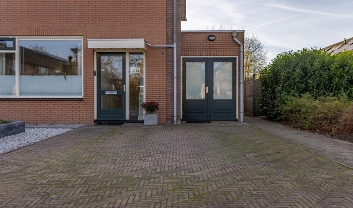 HOLTEN - Churchillstraat 26